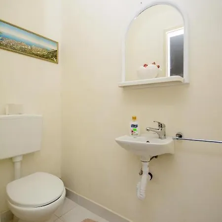 Apartment Stella City Center