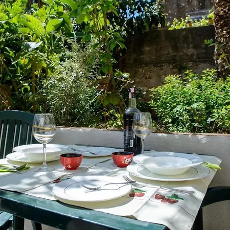 Appartement Stella City Center *